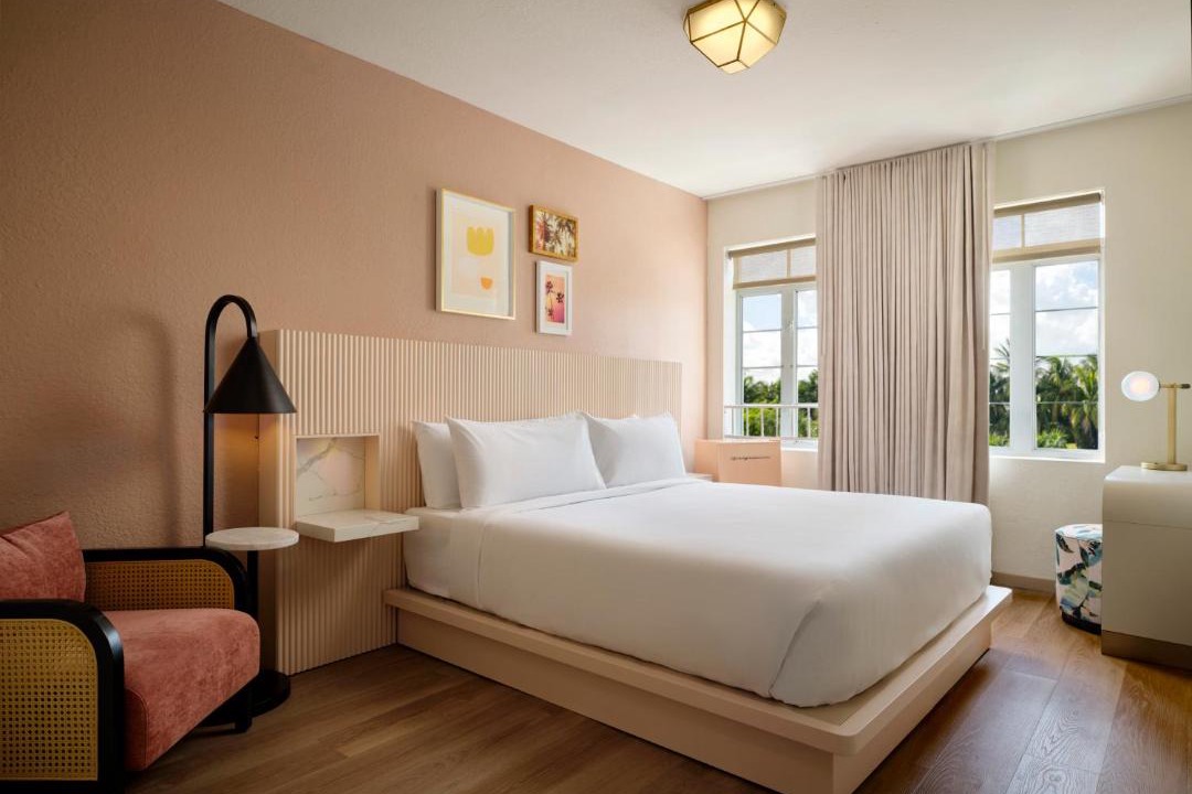 Photo of Bedroom in Mid Beach