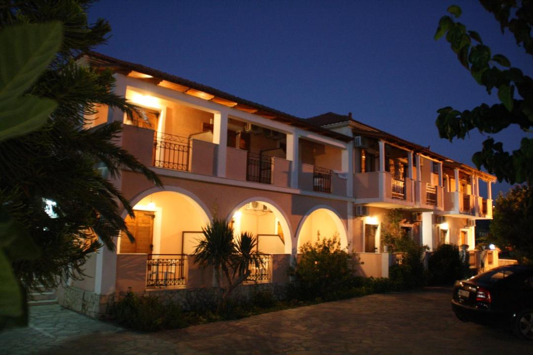 Photo of Others in Alikanas