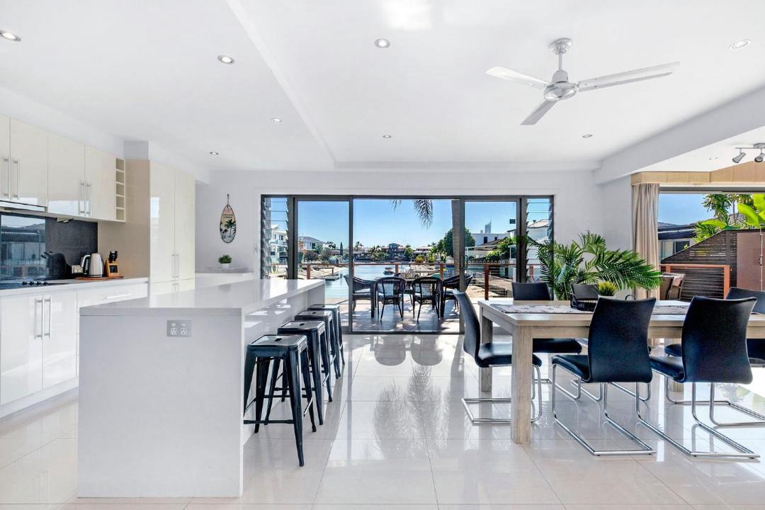 Photo of Others in Broadbeach Waters