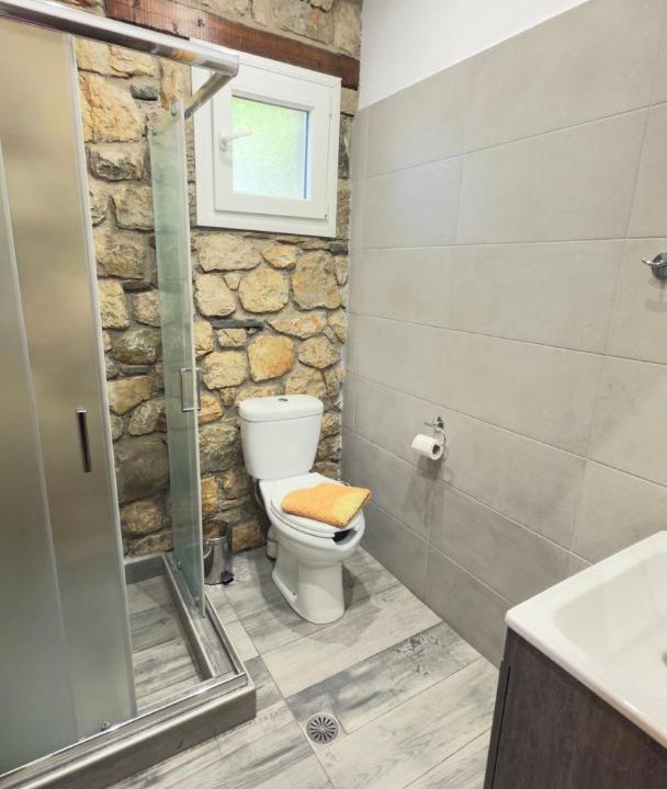 Photo of Bathroom in Ramia
