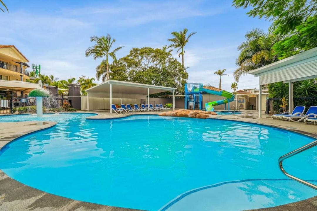 Photo of Others in Mermaid Beach