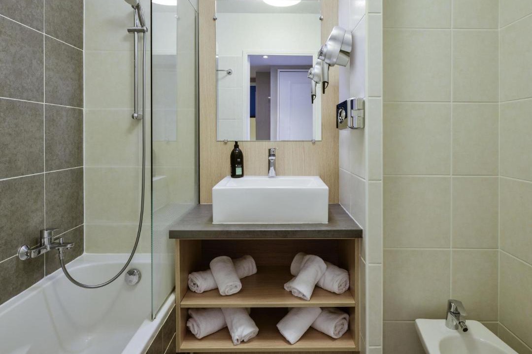 Photo of Bathroom in Beausoleil