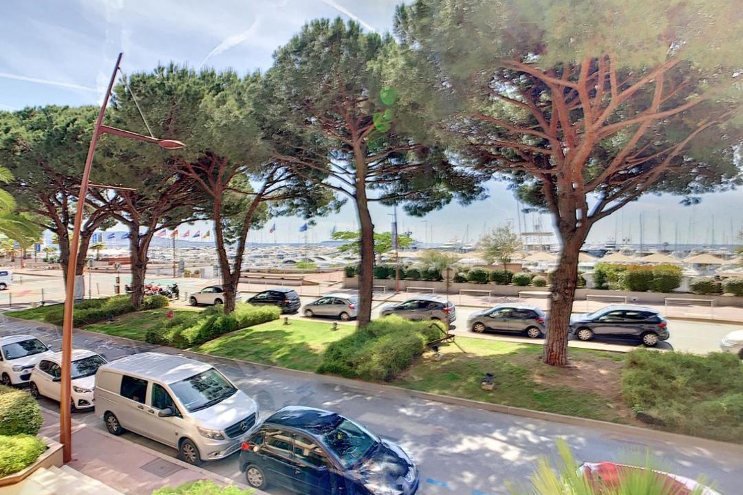 Photo of Others in Mandelieu-la-Napoule Beach
