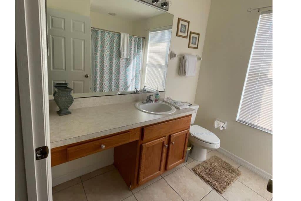 Photo of Bathroom in Lake Berkley