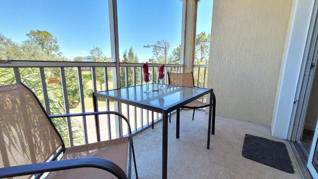 Photo of Patio Balcony in Windsor Palms