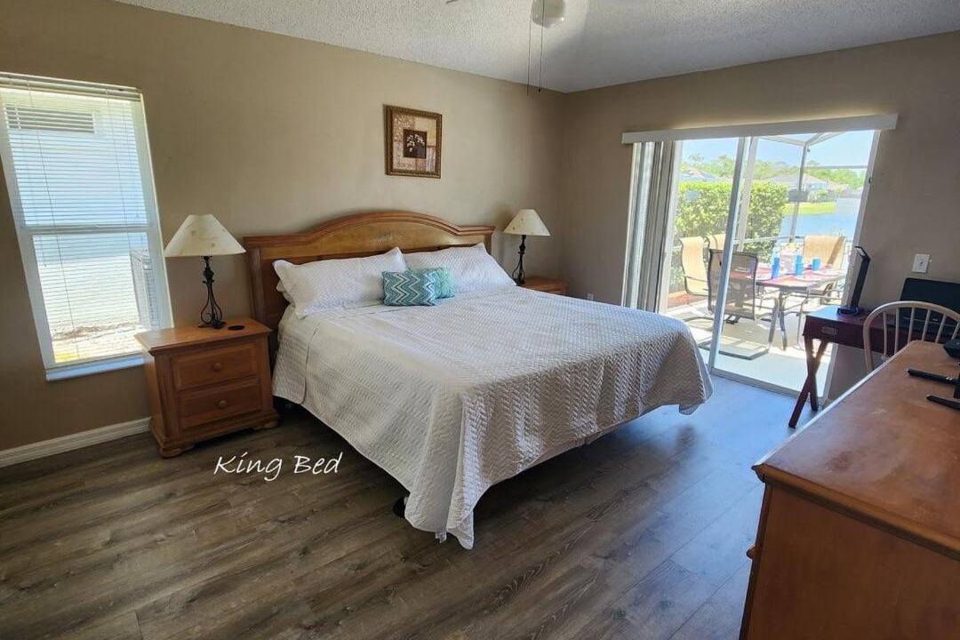 Photo of Bedroom in Lake Berkley