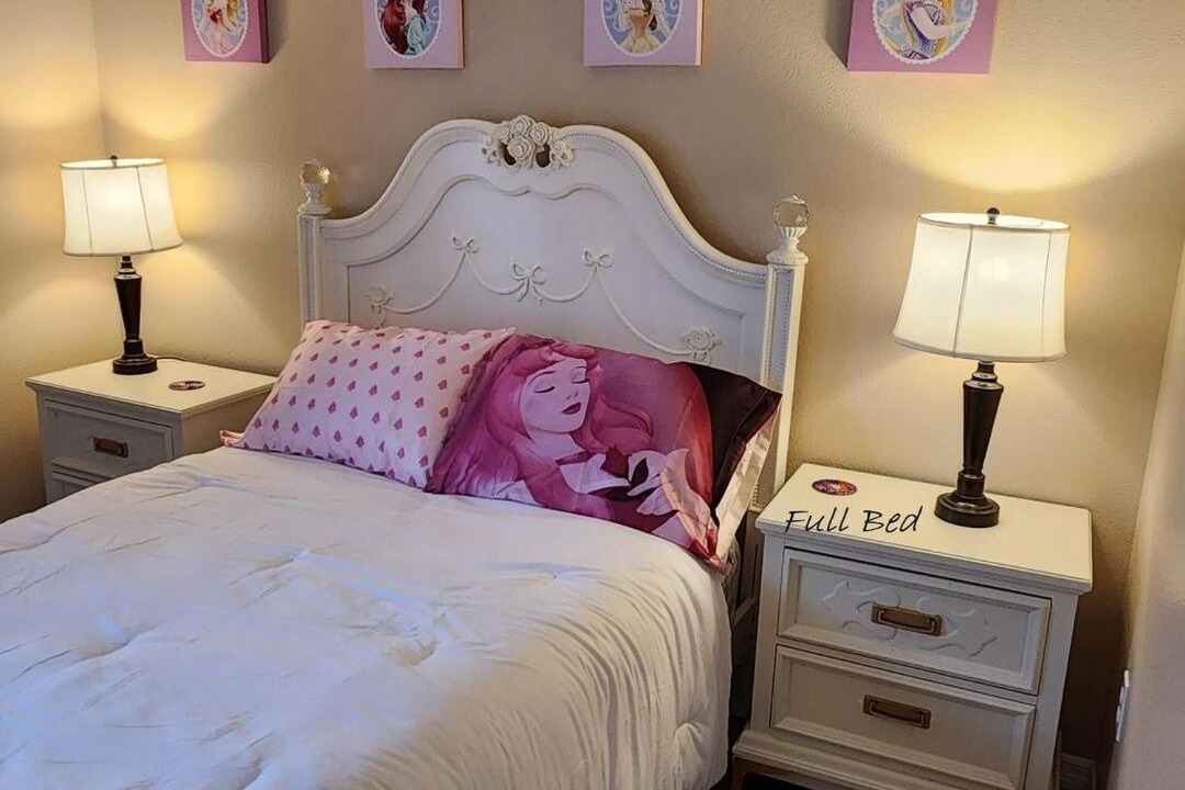 Photo of Bedroom in Lake Berkley