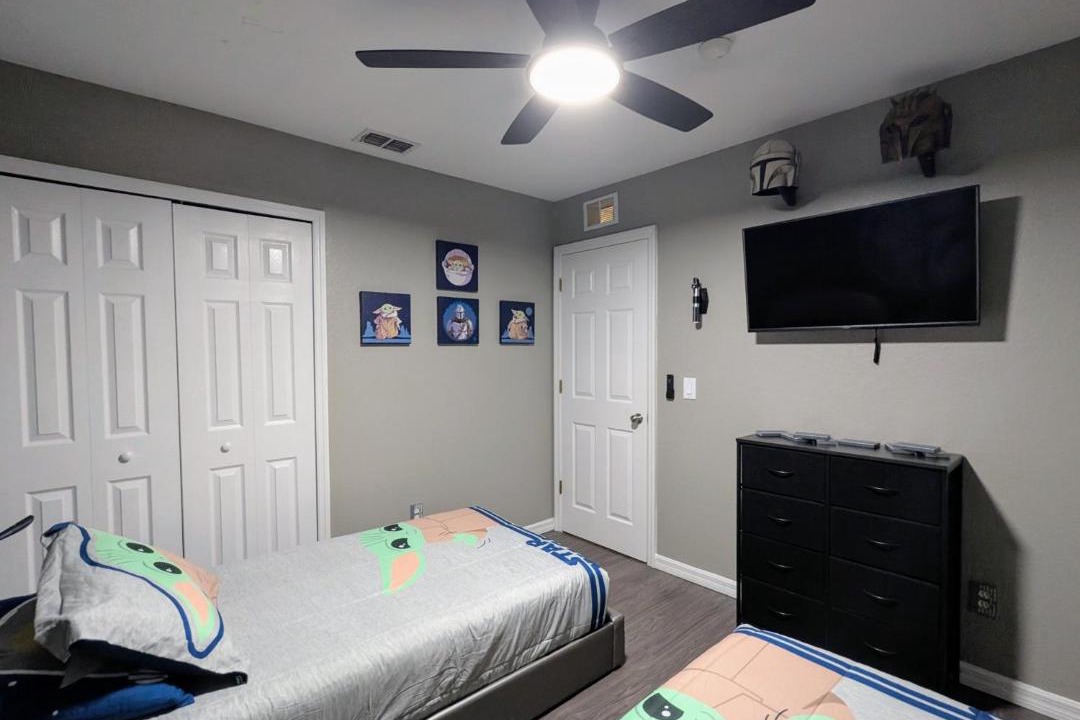 Photo of Bedroom in Regal Palms