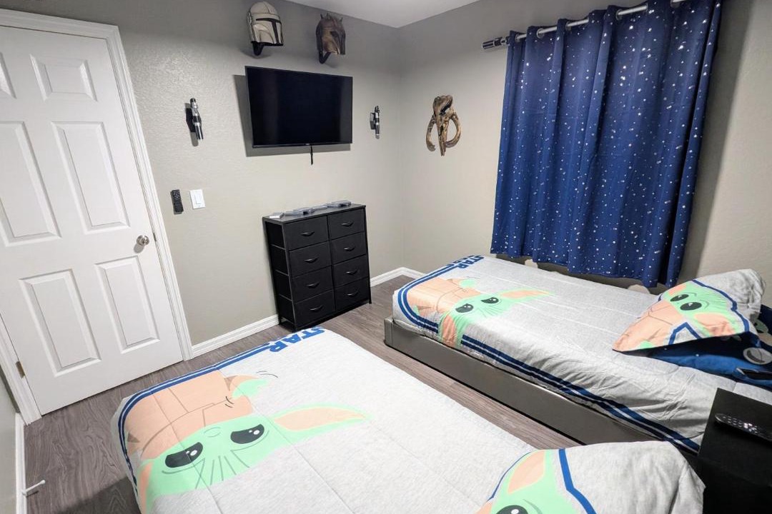 Photo of Bedroom in Regal Palms
