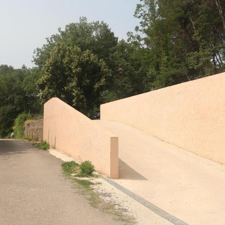 Photo of Others in Peynier