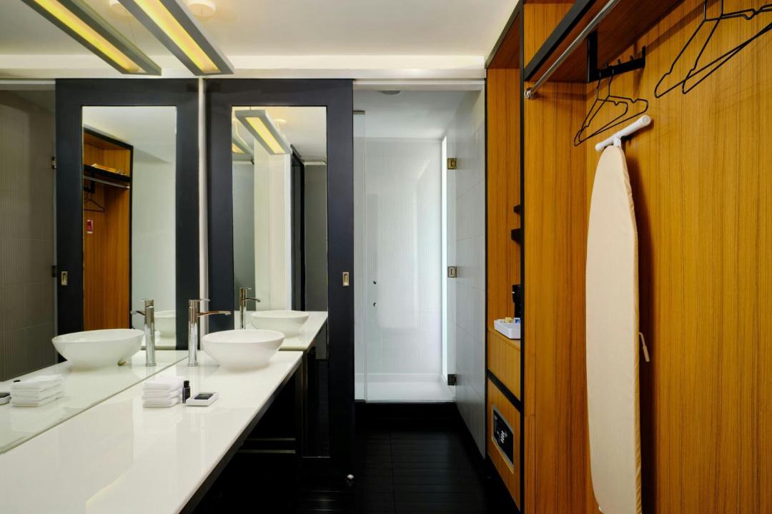 Photo of Bathroom in Doral