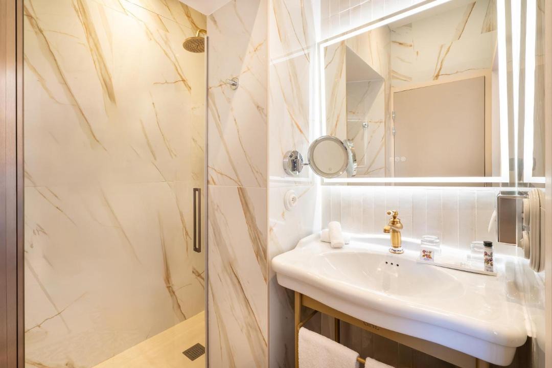 Photo of Bathroom in Saint-Cyr-sur-Mer