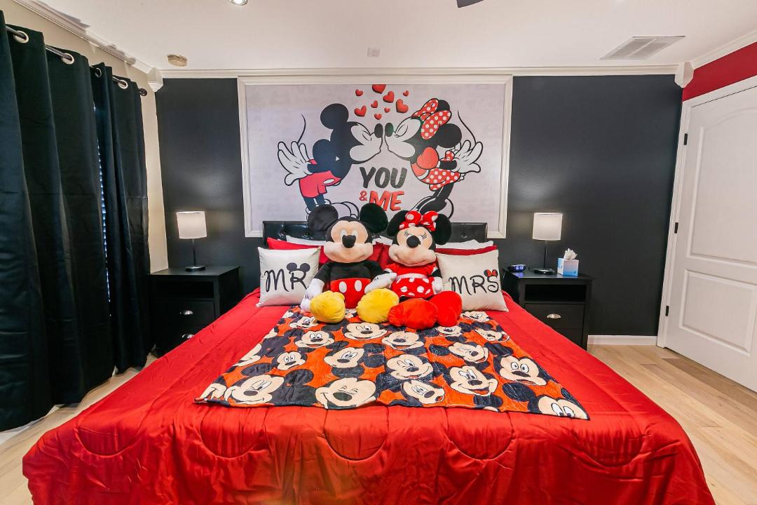 Photo of Bedroom in Sandy Ridge