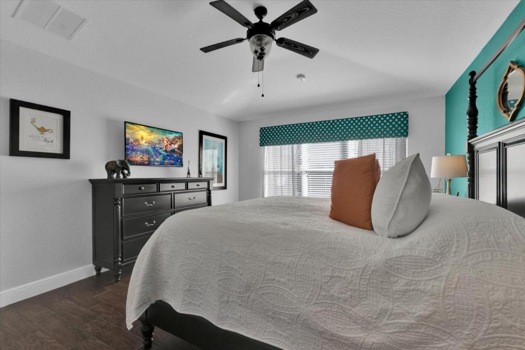 Photo of Bedroom in Windsor Hills