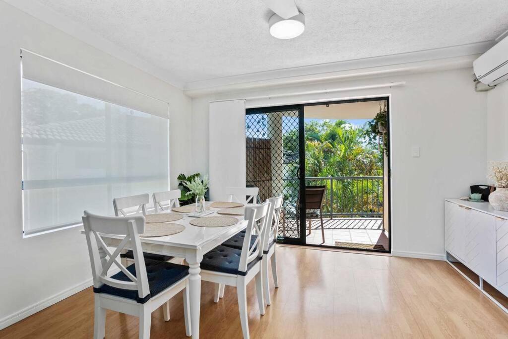 Photo of Others in Burleigh Heads