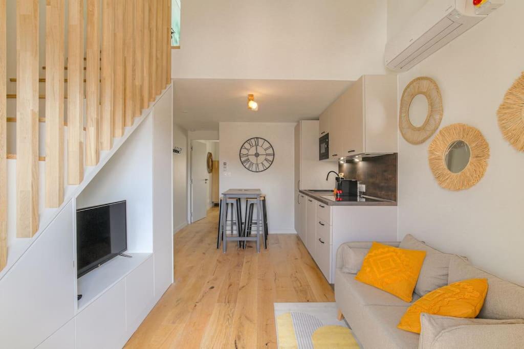Photo of Others in Villette - Maisons Neuves