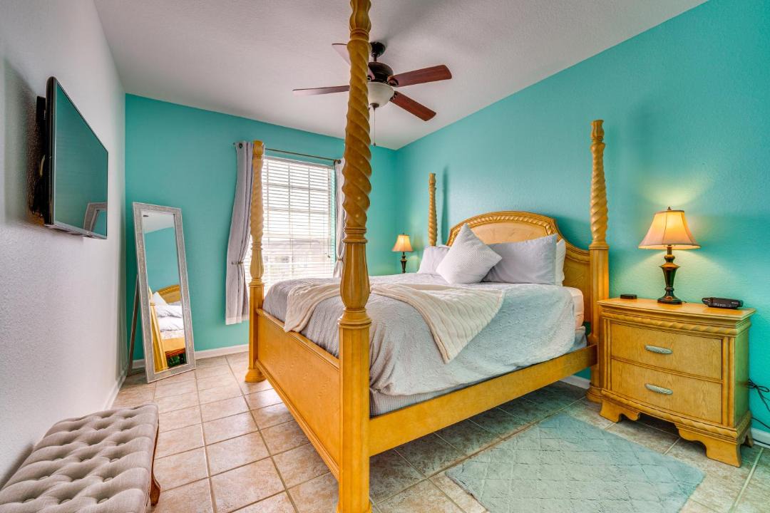 Photo of Bedroom in Windsor Palms