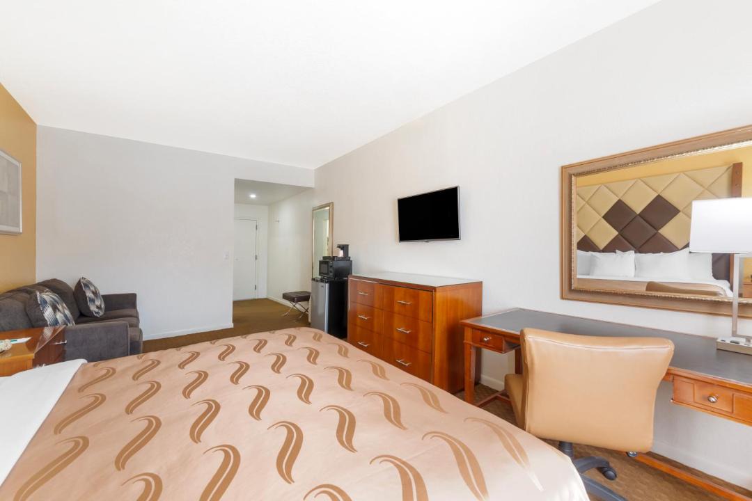 Photo of Bedroom in Florida City