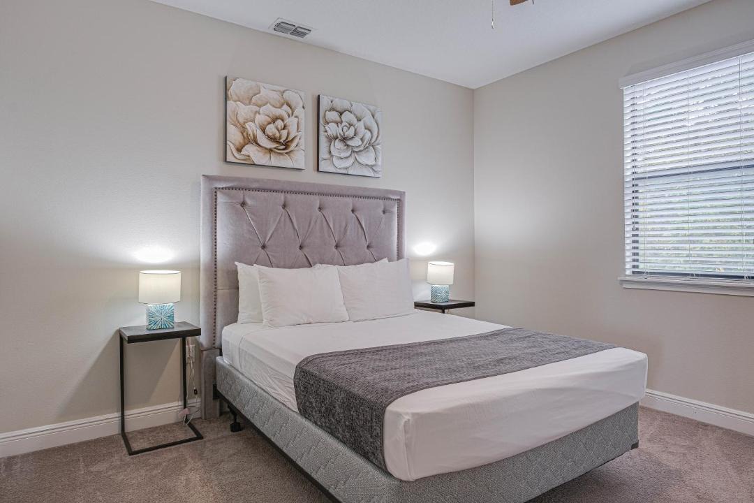 Photo of Bedroom in Haines City