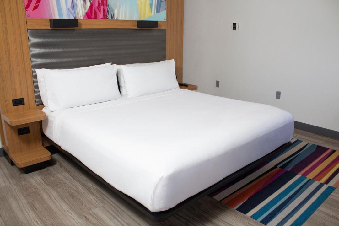 Photo of Bedroom in Doral