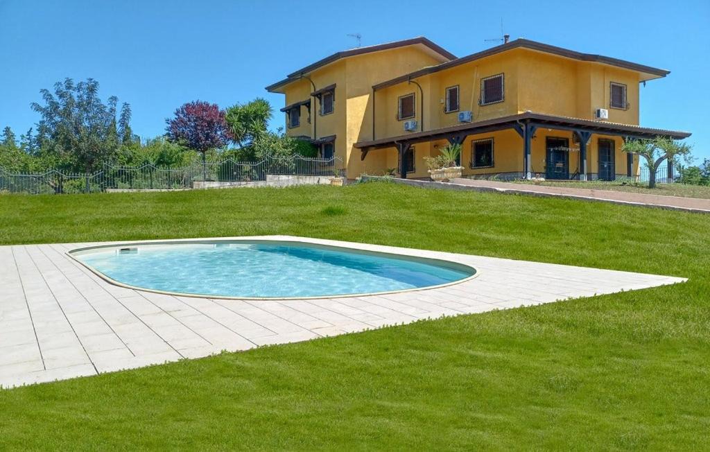 Photo of Others in Albanella