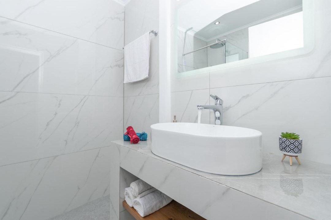 Photo of Bathroom in Alikanas
