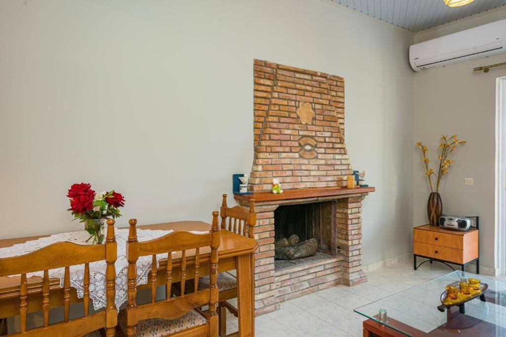 Photo of Livingroom in Psarou