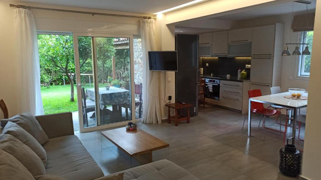 Photo of Livingroom in Spata-Artemida