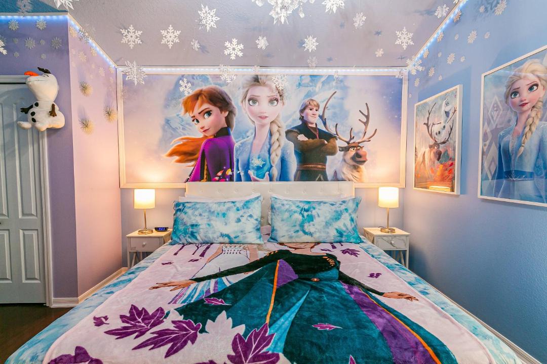 Photo of Bedroom in Sandy Ridge