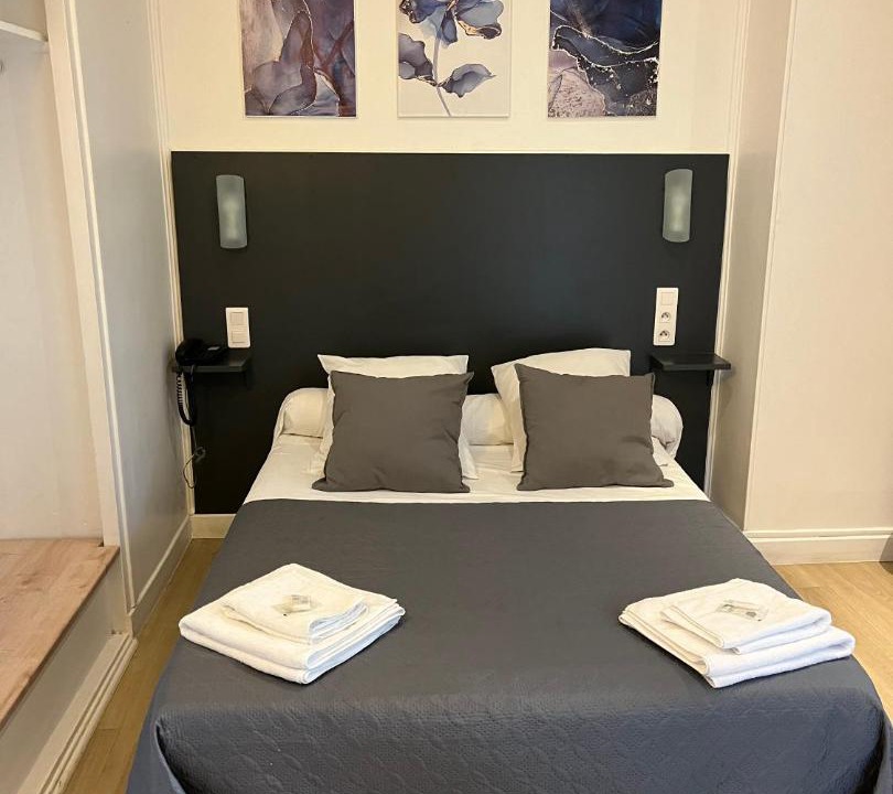 Photo of Bedroom in Carnot - Gailleton