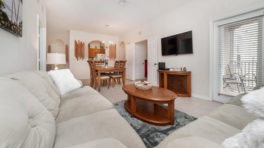 Photo of Livingroom in Windsor Hills