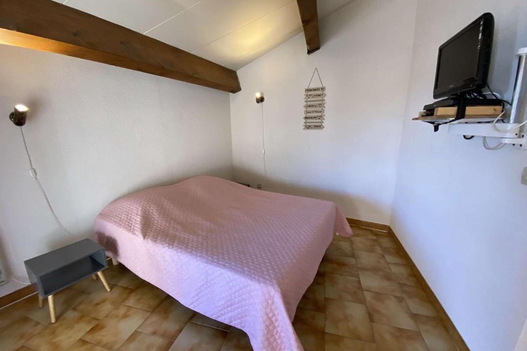 Photo of Bedroom in Sainte-Maxime City Centre