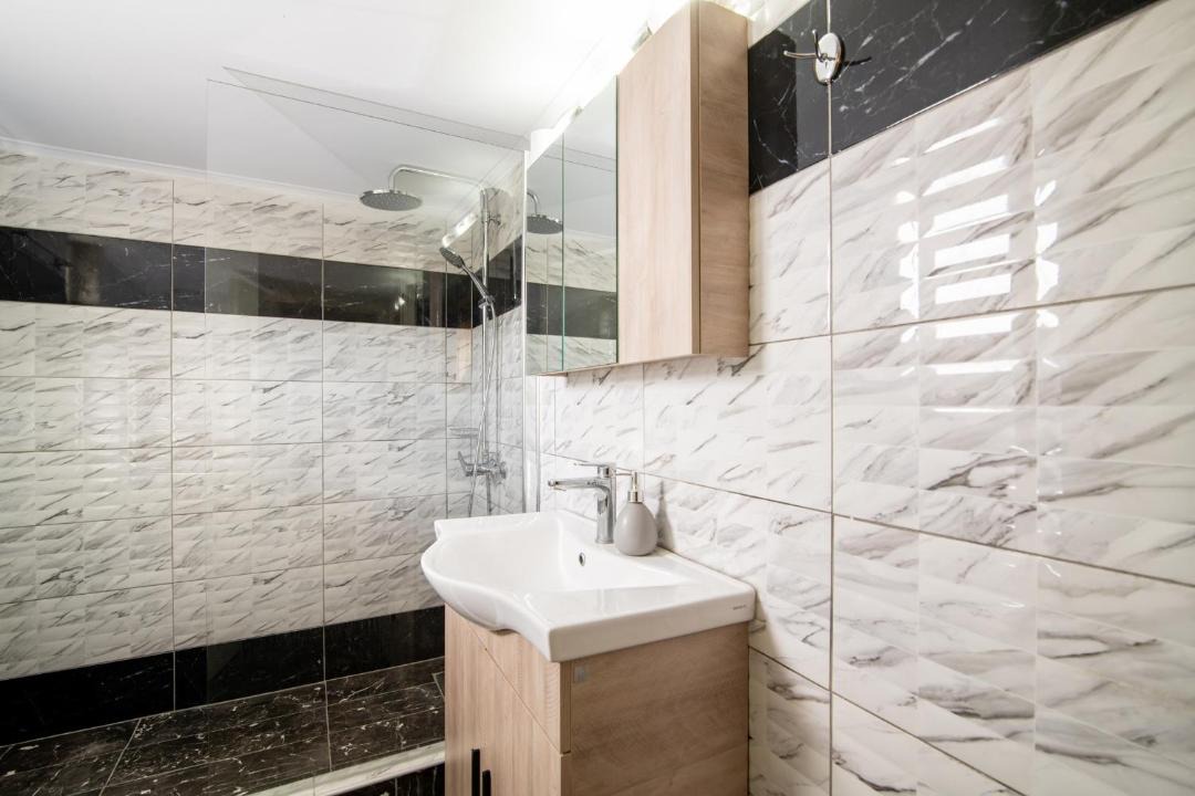 Photo of Bathroom in Alikanas