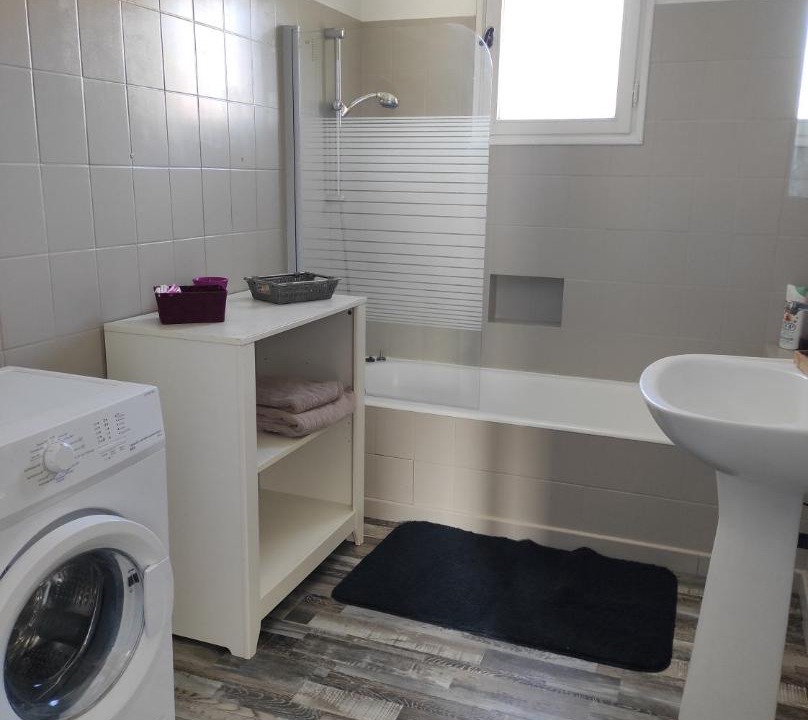 Photo of Bathroom in Cabasse