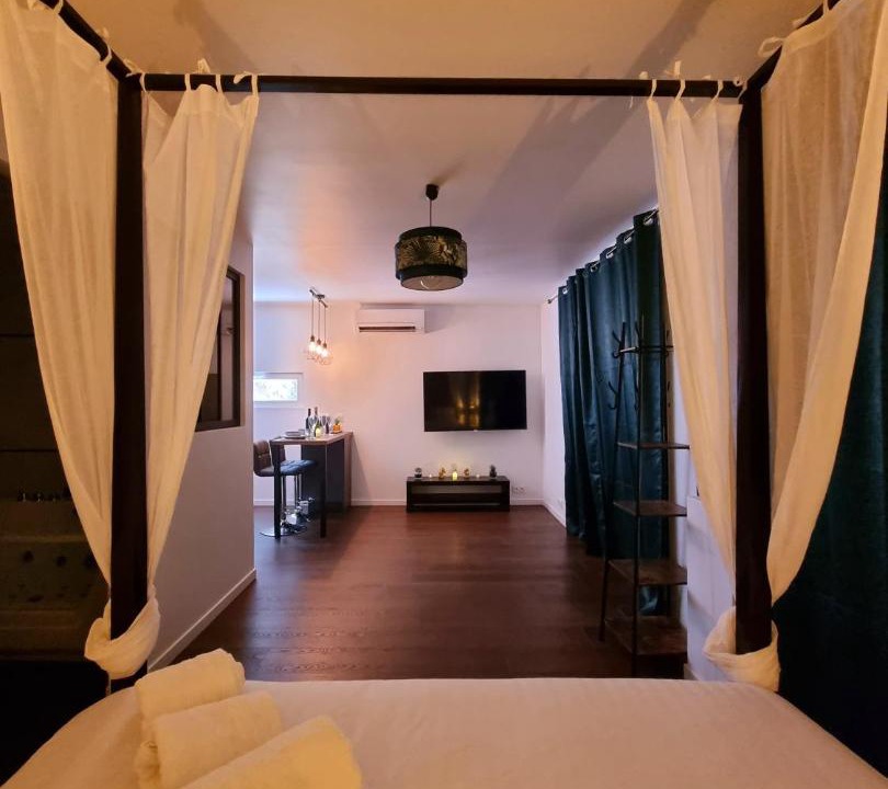 Photo of Bedroom in Le Castellet