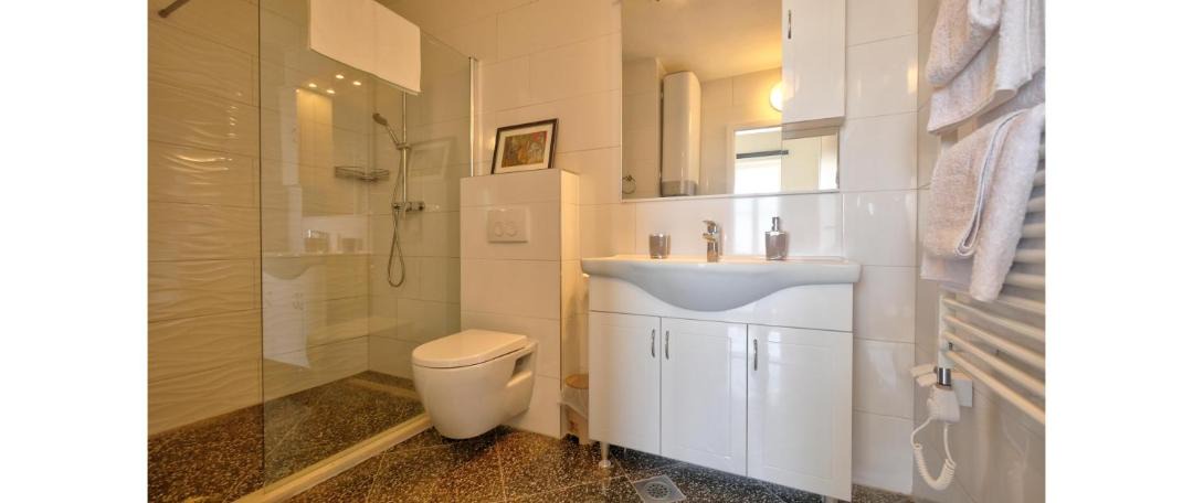 Photo of Bathroom in Gornji Kono