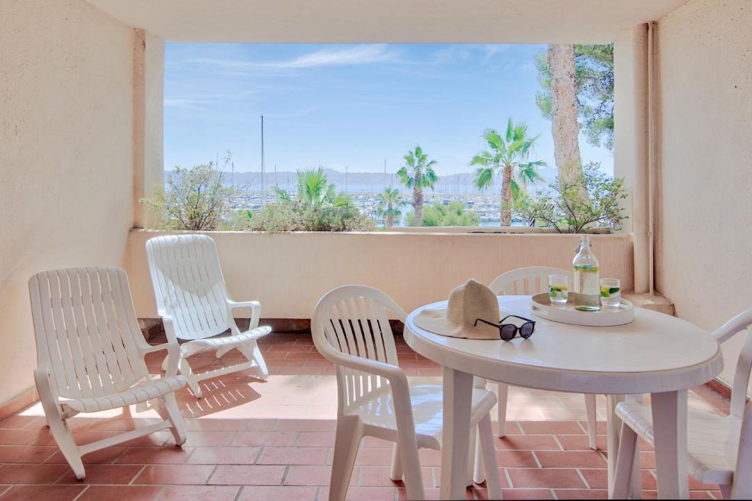 Photo of Others in Bandol