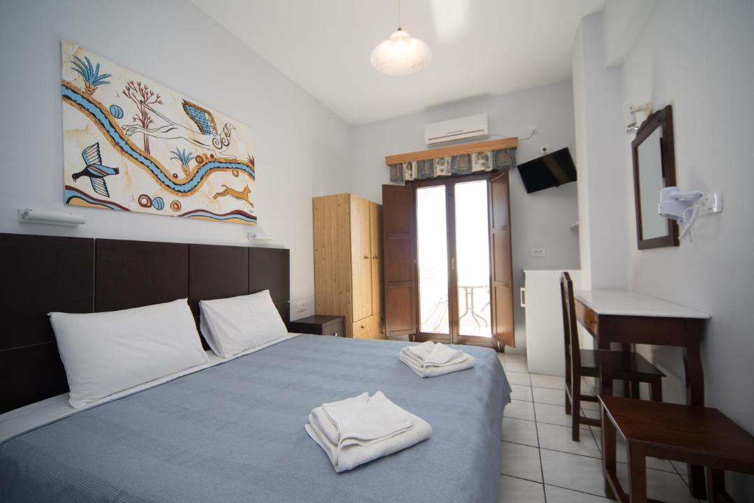 Photo of Bedroom in Fira