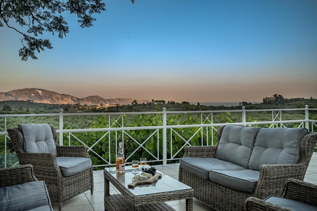 Photo of Patio Balcony in Lithakia