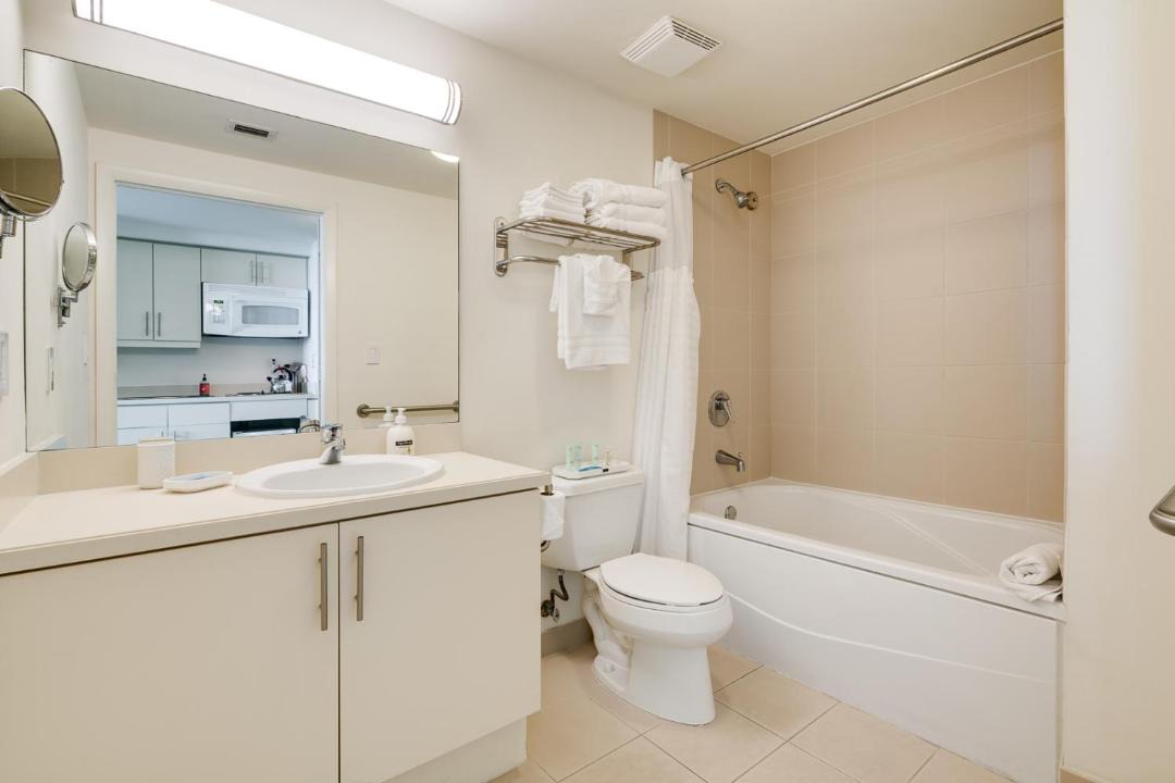 Photo of Bathroom in Coconut Grove