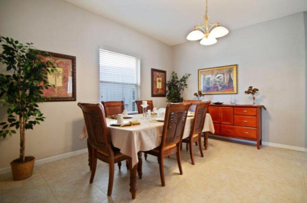 Photo of Livingroom in West Haven