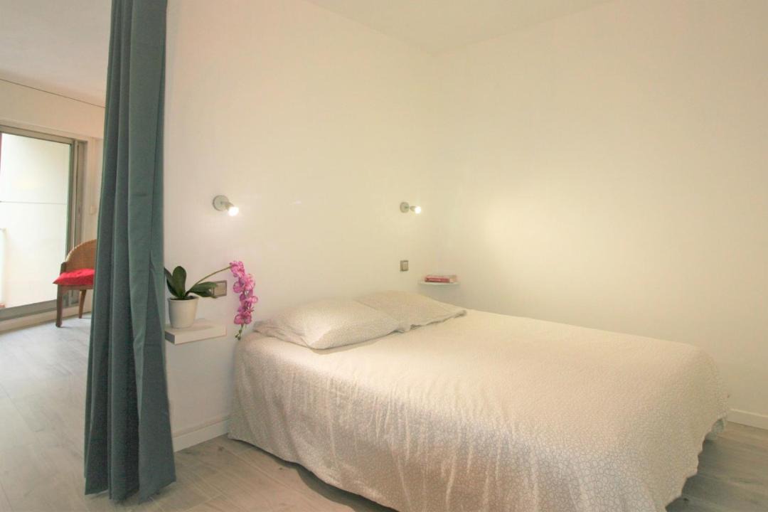 Photo of Bedroom in La Napoule