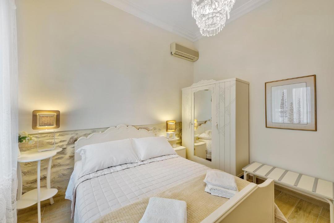 Photo of Bedroom in Ermoupoli
