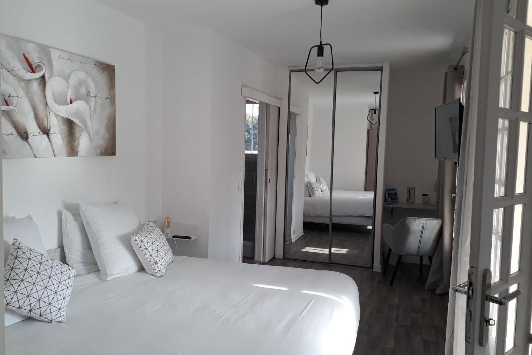 Photo of Bedroom in Sainte-Anne du Castellet