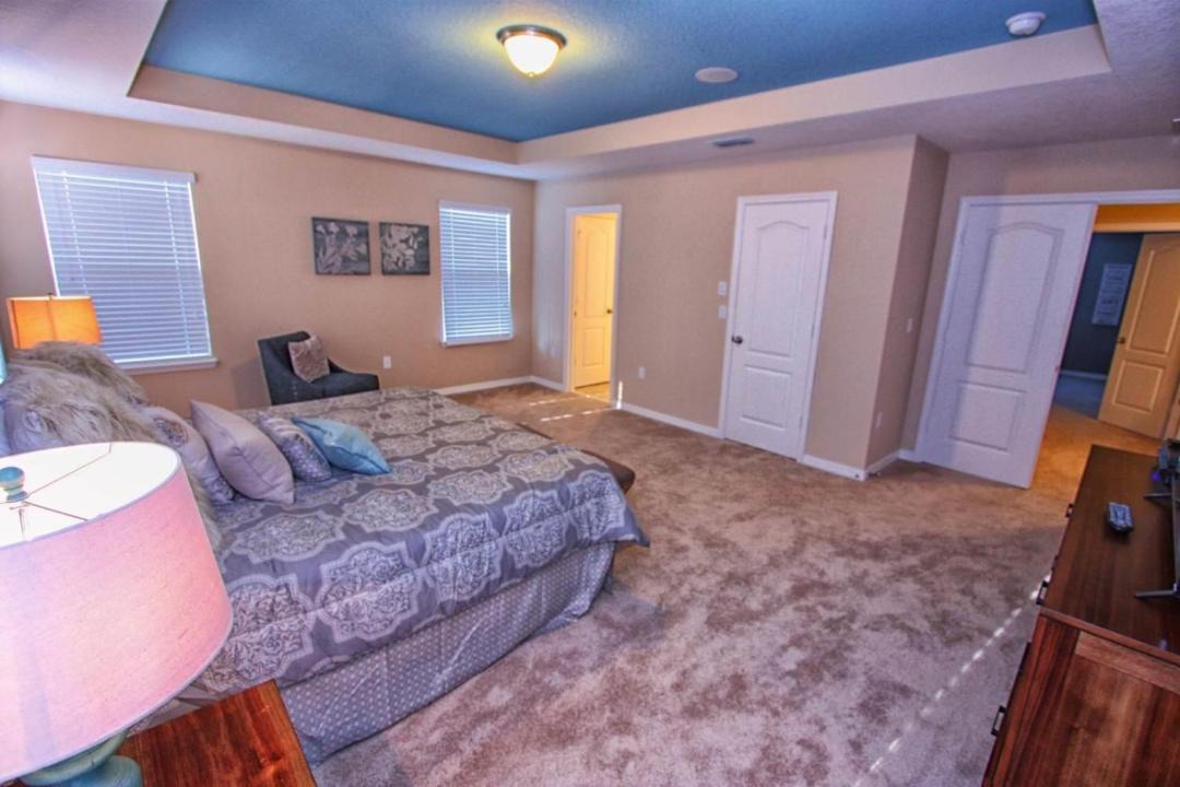 Photo of Livingroom in Trafalgar Village