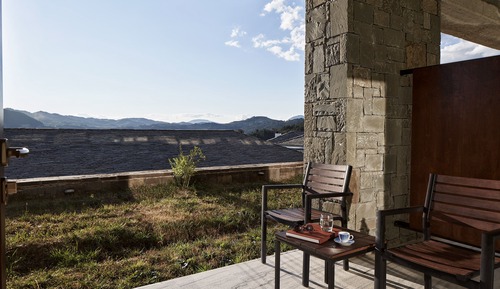 Junior Suite with Garden View