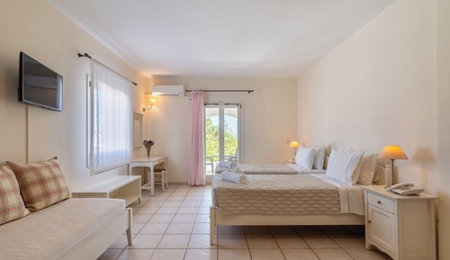 Double/Triple Sea View Room