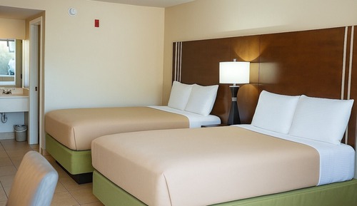 Standard Room, 2 Double Beds, Non Smoking