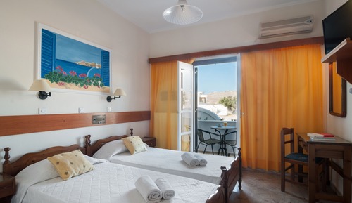 Standard Twin Room