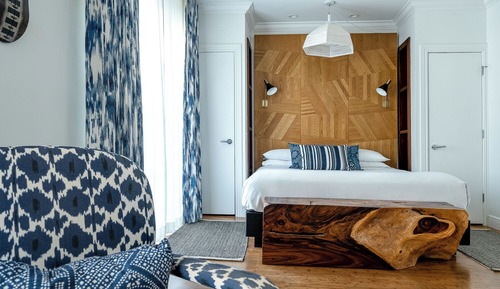 Junior Suite, 1 King Bed with Sofa bed